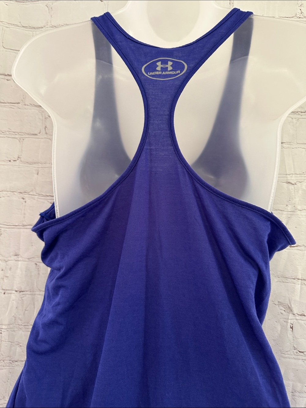 Under Armour Blue Tank Top with Pink 'WAKE UP. RUN.' Graphic size L - Picture 7 of 9